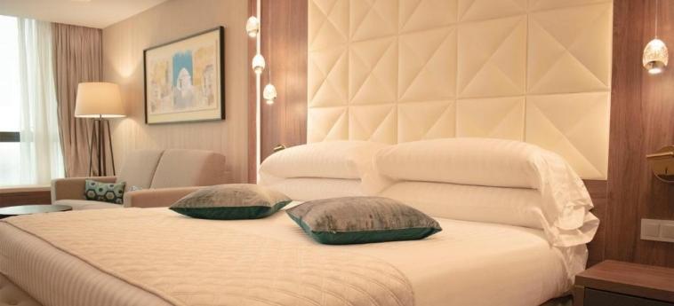 Az Grand Hotel Oran